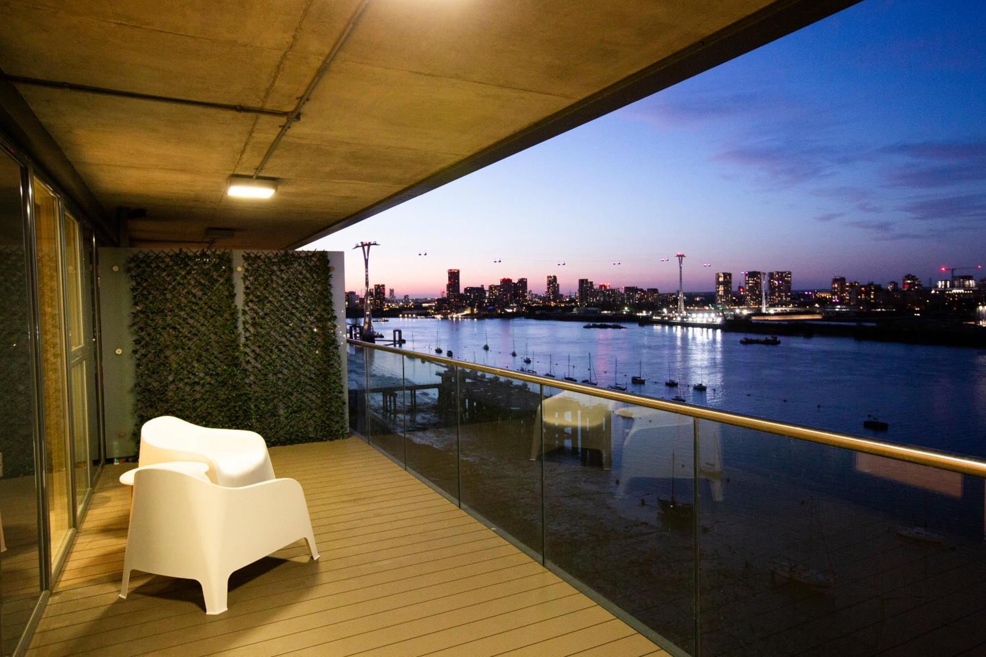 Waterfront- London Greenwich O2 Arena 2 Bed Flat Kültér fotó