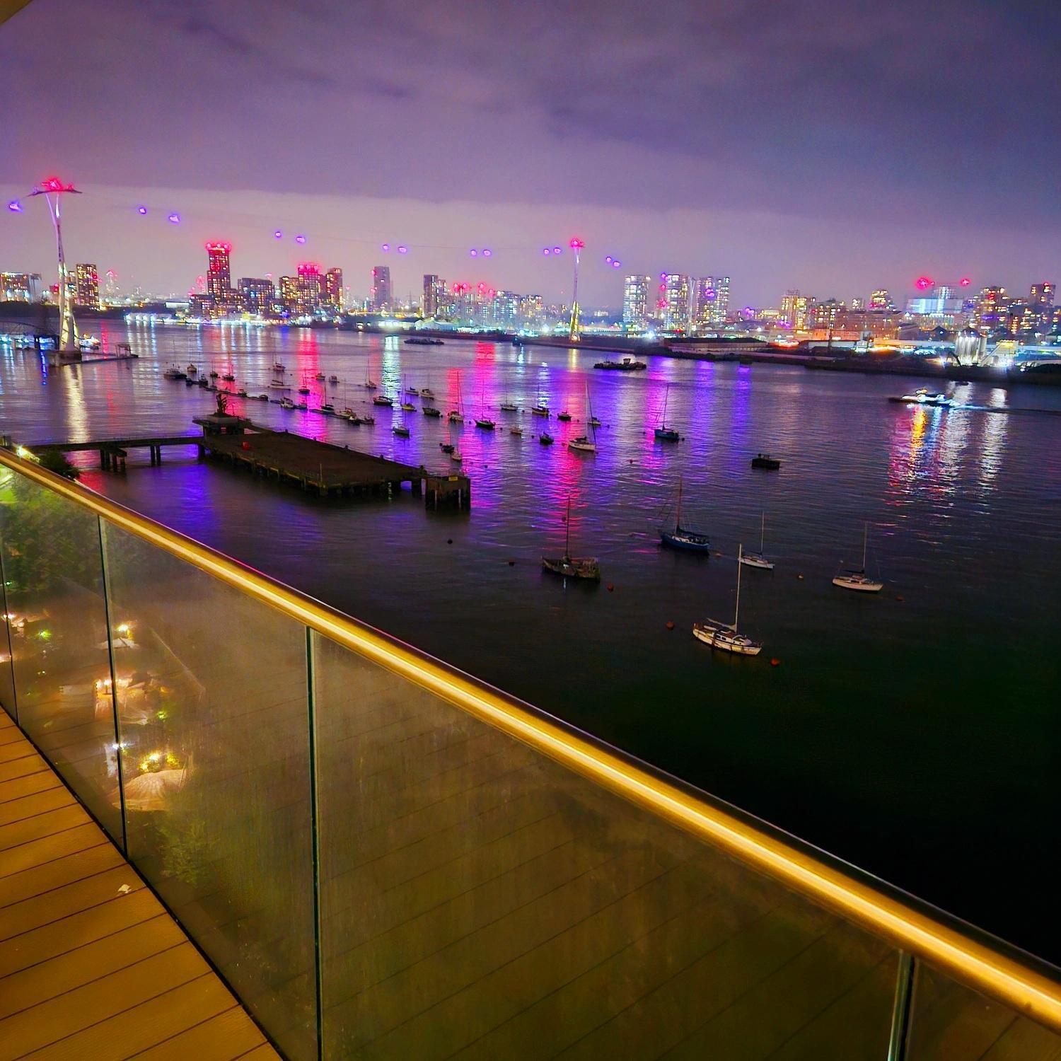 Waterfront- London Greenwich O2 Arena 2 Bed Flat Kültér fotó